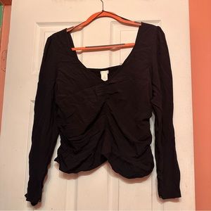 H&M Black Crop Ribbed Blouse
